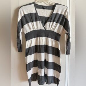 Express Monochrome Striped Women's Tunic